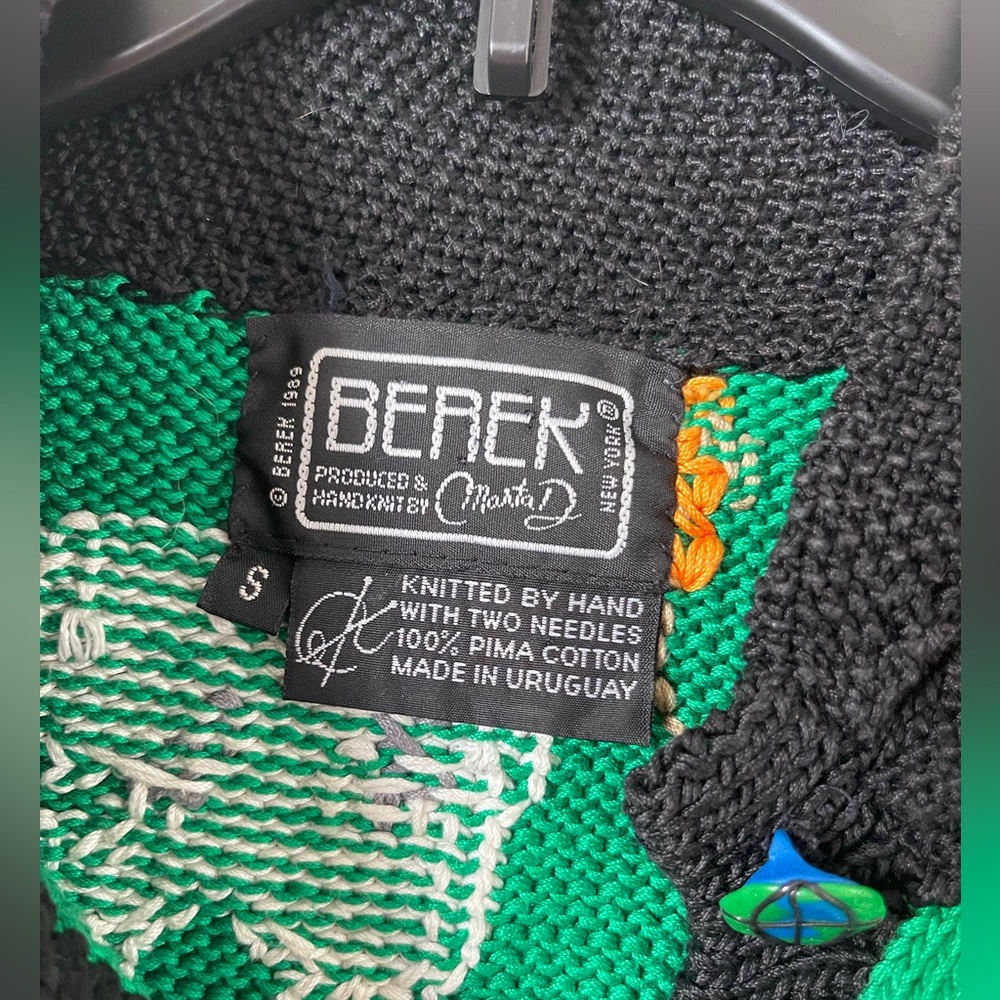 Derek Whimsical Funky 3D handknit sweater - Picture 3 of 3